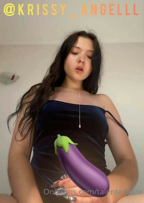 Talented Kate model xxx pic