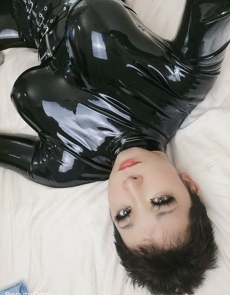 makoshiki model sexy archive