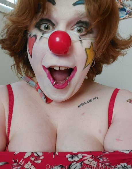 majorredhead actress pictures