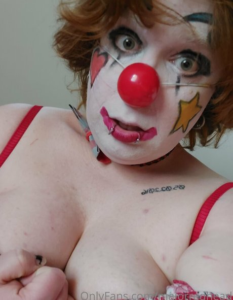 majorredhead star adult photos