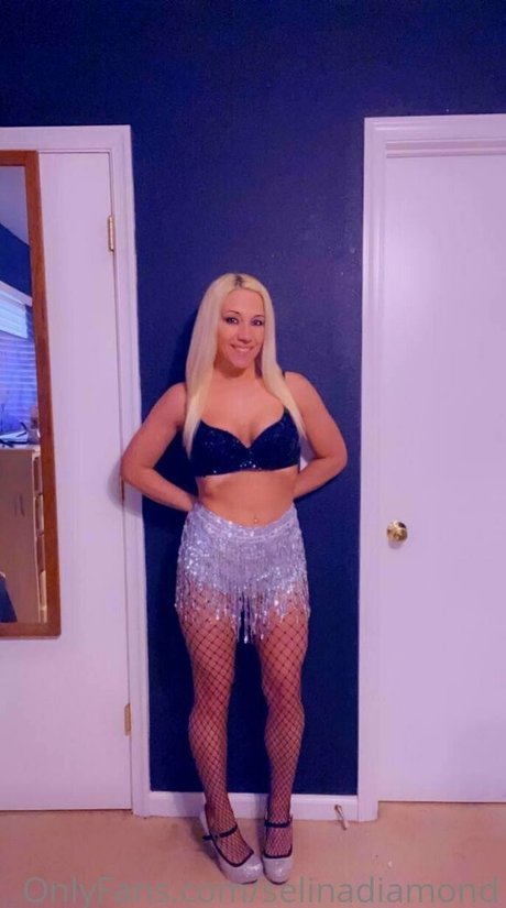 selinadiamond art pornstar image