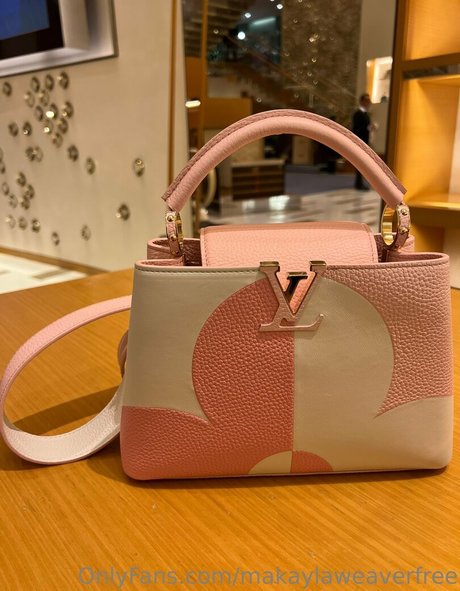 makaylaweaverfree porn model picture