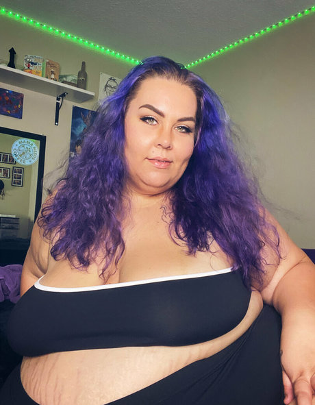 reginaagorge star art photos