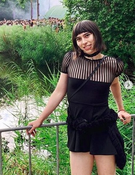 latina blowjob onlyfans porn photo