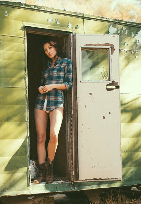 heyellen2 hot actress gallery