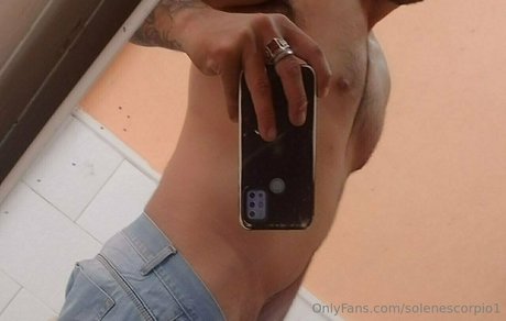 solenescorpio1 top star img