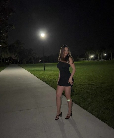 MadelynLipscomb free pornstar archive