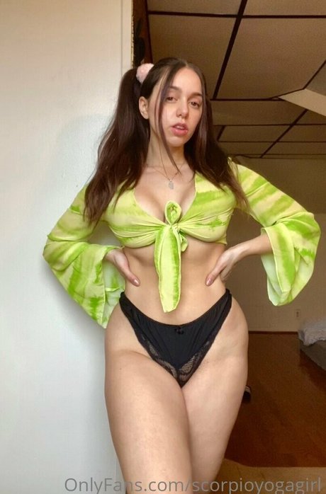 Bendy Lola model best img