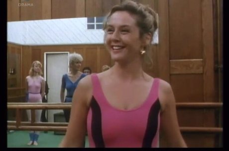 Amanda Burton nudes actress photos