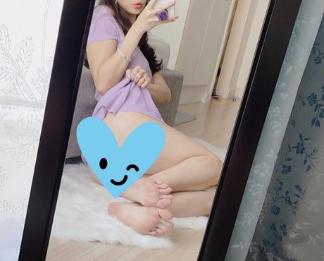 wuyixo pornstar erotic pics