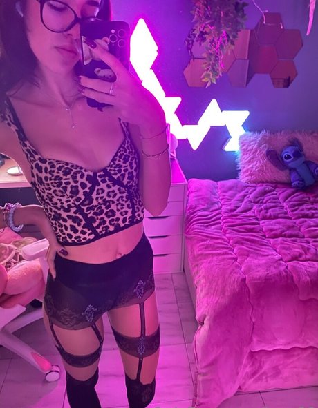 kvry22 model porn archive