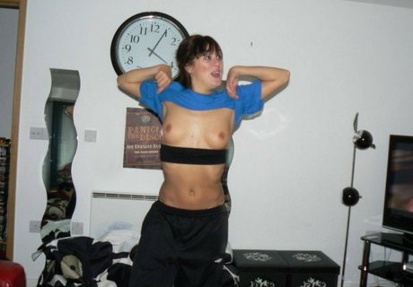 Loui Batley adult star pics