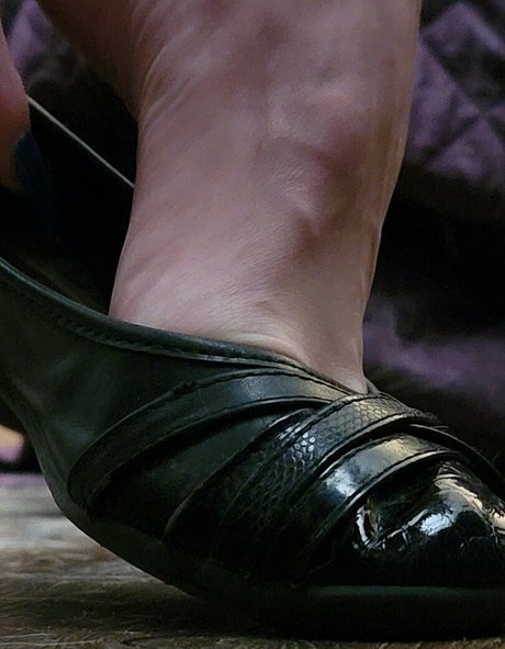 gtssyren naked pornstar pics