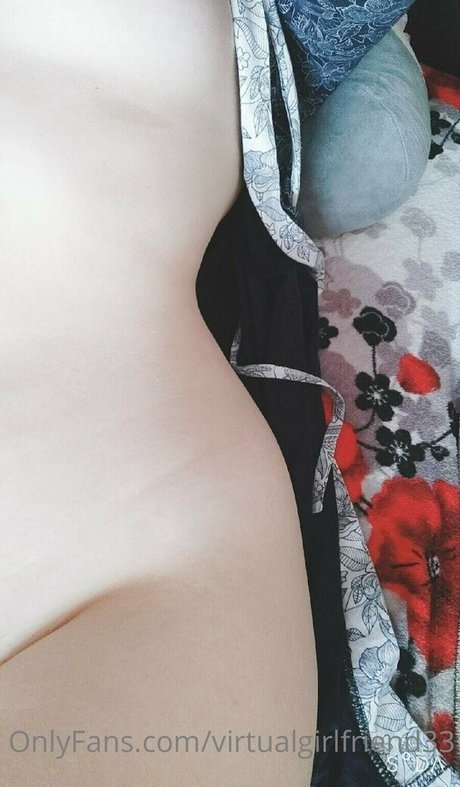 virtualgirlfriend33 nude pornstar image