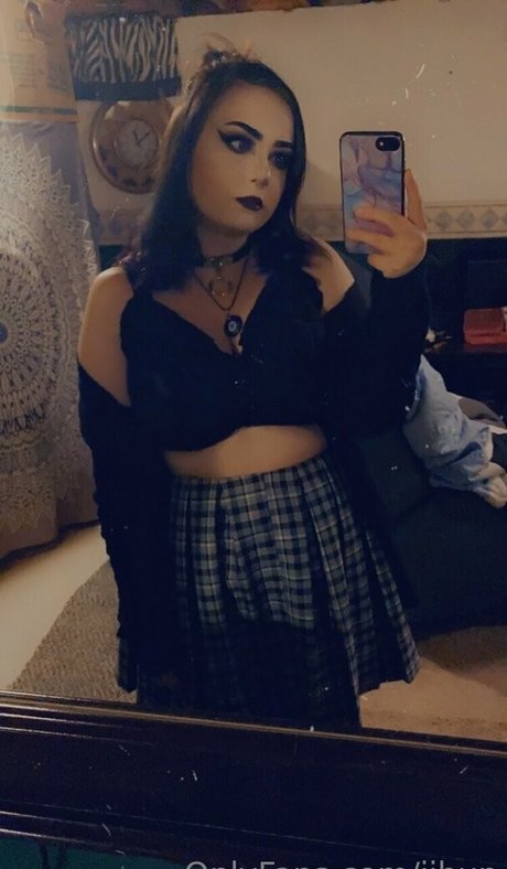 iibun model erotic photo