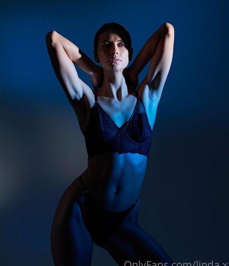 Linda x pretty model archive