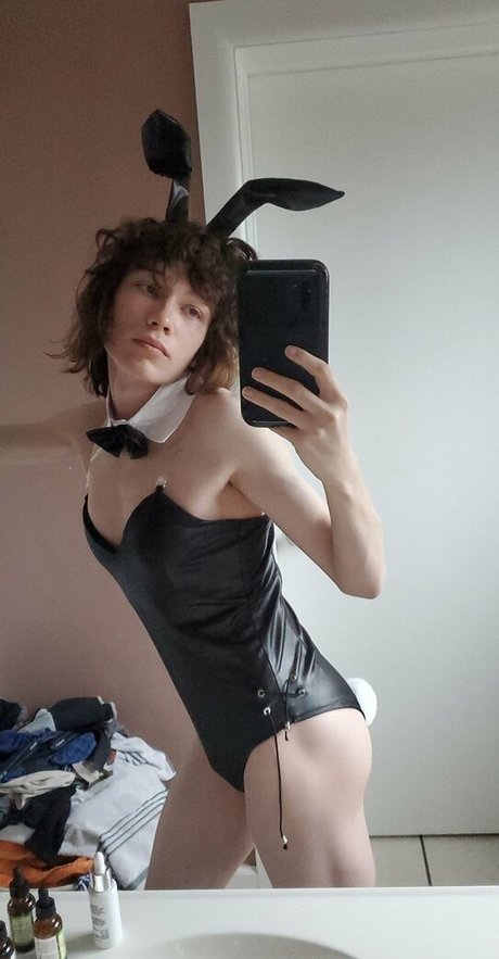 Xaviey pornstar adult photo