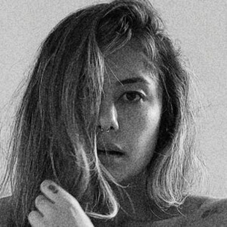 Mila Otofuji free actress picture