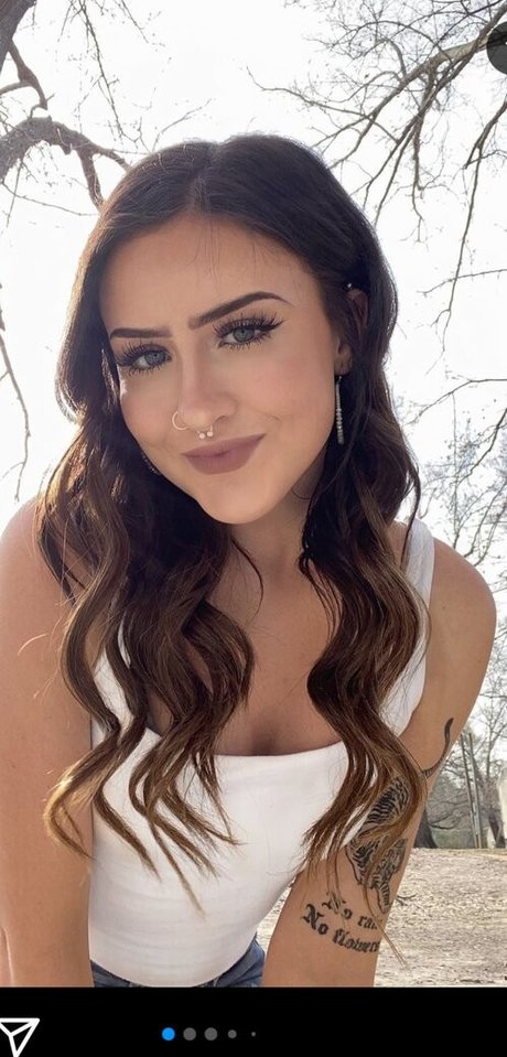 Seagan Powell art model img