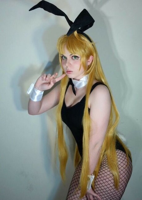 Abi Aikou naked star archive