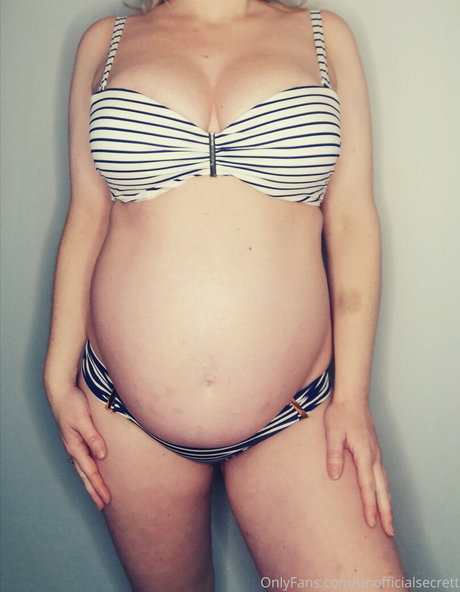 Unofficial Secret sexy model pictures