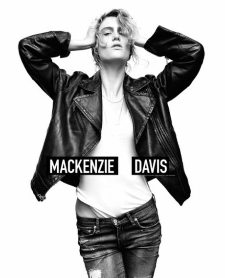 Mackenzie Davis adult actress img