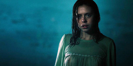 Bel Powley naked actress gallery