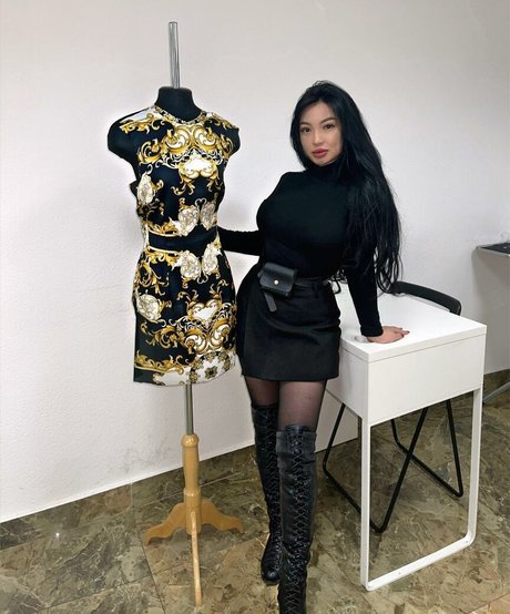 Asa Lochka pornstar free pic