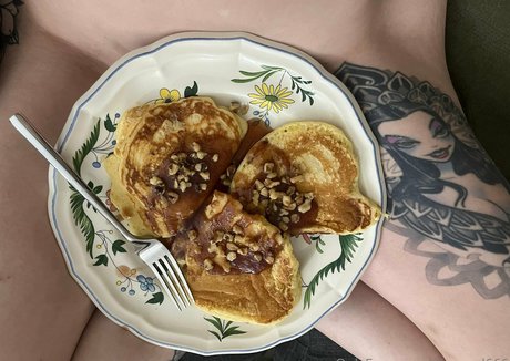 dinogurl666 sexy actress photos