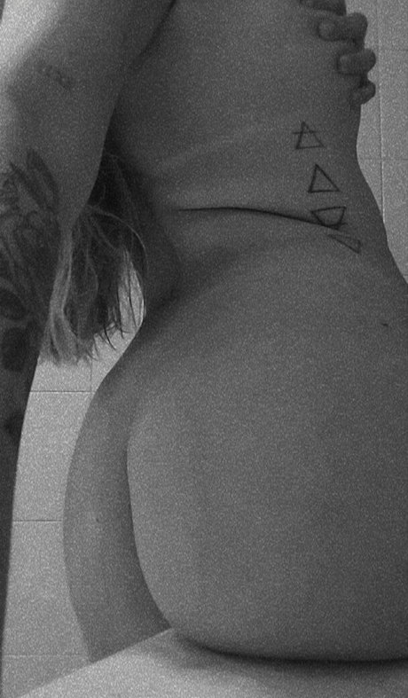 Raphaela Sinopoli pornstar art photos