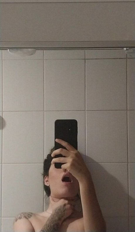 Raphaela Sinopoli naked star pictures