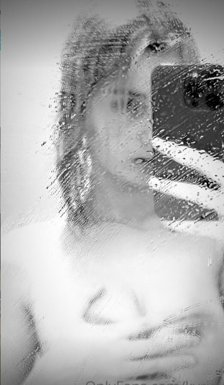 kyriax pornstar art photos