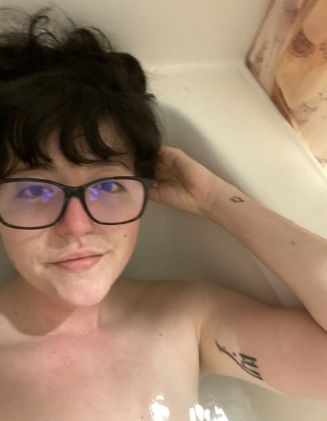 old lotion adult model pics