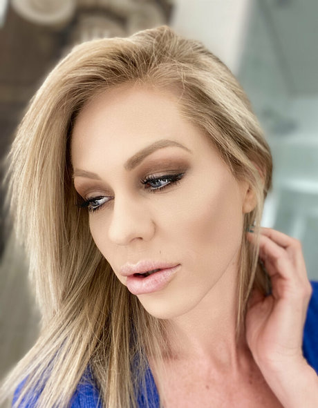 kandieangel hot actress picture