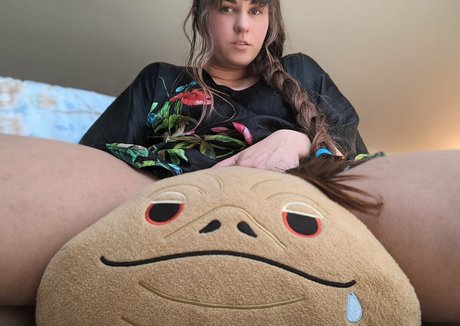 NSFWLeia xxx model photo