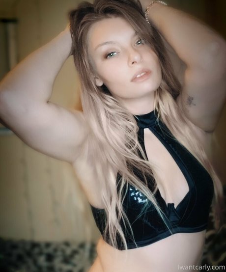 carlyraeofficial free model pics
