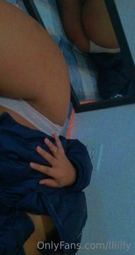 lliilly pornstar adult archive