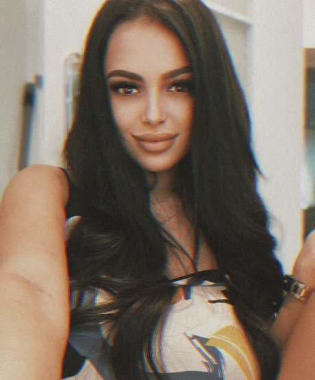 Maya Bulgarien free model gallery