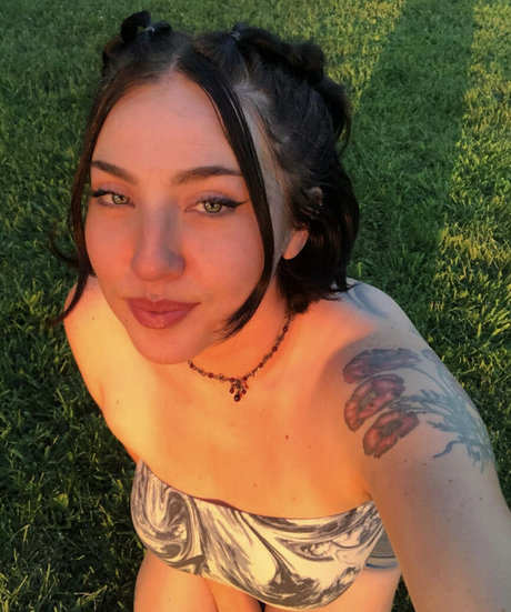 deathbydesign perfect pornstar picture