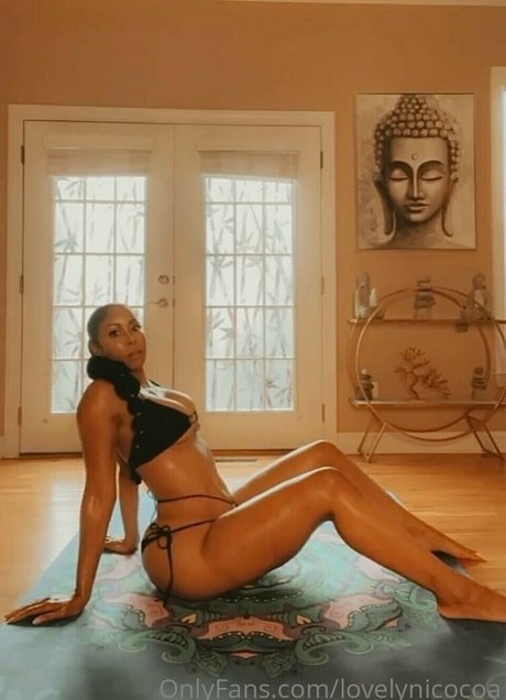 Lovelynicocoa model perfect photos