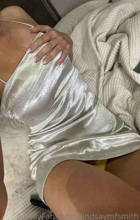 Lindsay Smith nude actress archive