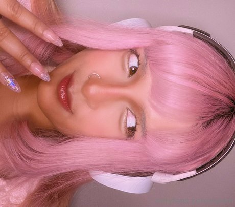 fithedemon star nude pic