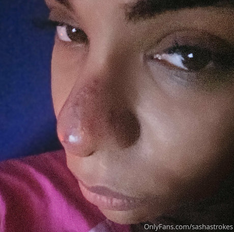 sashastrokes pornstar erotic pics