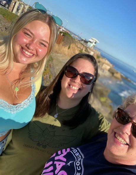 Peytn pornstar naked image