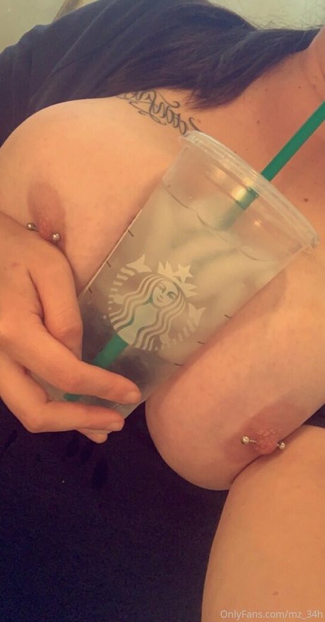 mz 34h pornographic actress image