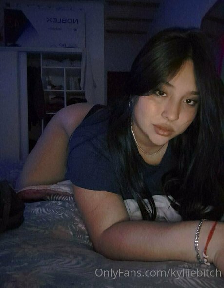 kyliiebitch nude actress picture