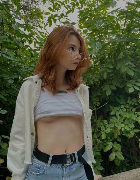 aniicka hot star photos