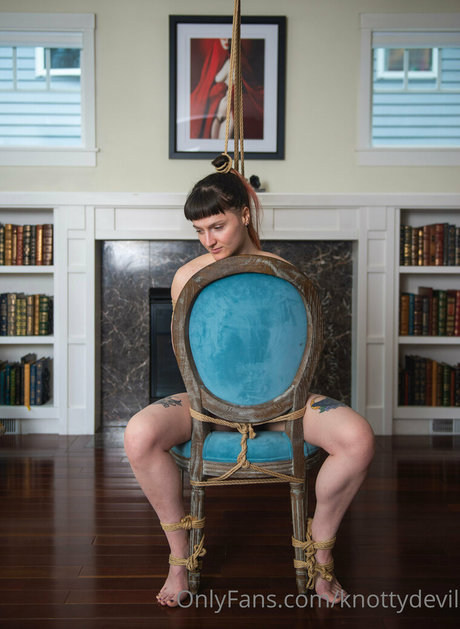 knottydevil pornstar pics