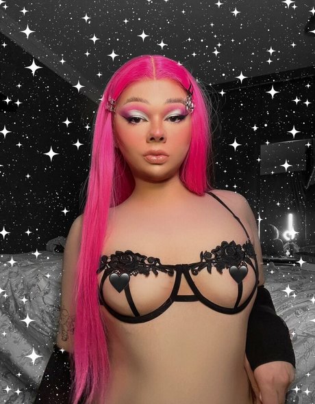 TSlali pornstar erotic galleries