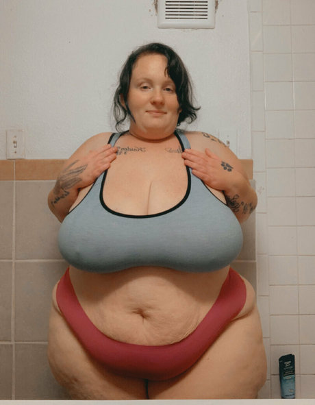 laceee1996 pornstar nudes pics